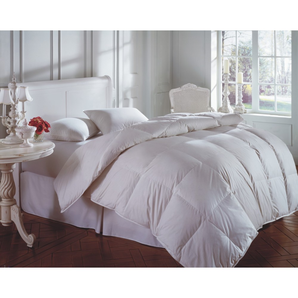 Cascada Peak White Down Comforter