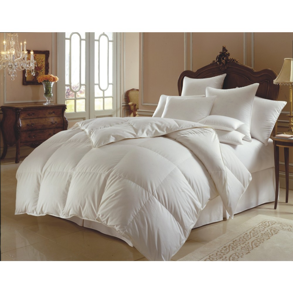 White goose feather store comforter